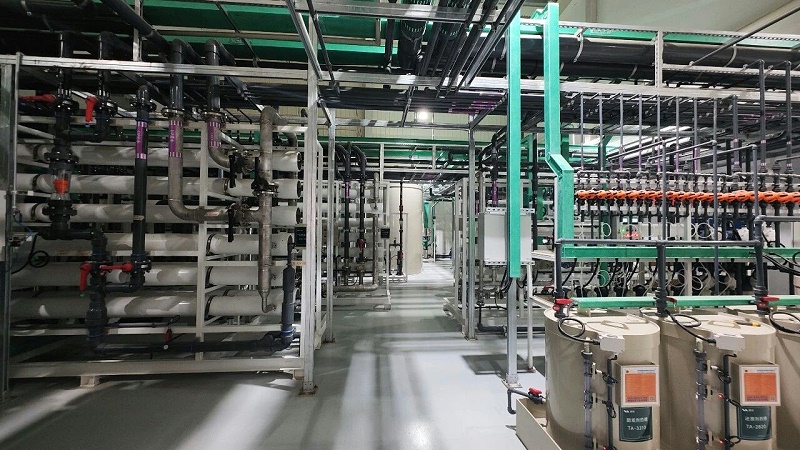 依斯倍受邀出席蘇州市新型工業(yè)化推進會暨“AI+制造”創(chuàng)新發(fā)展大會 (5)