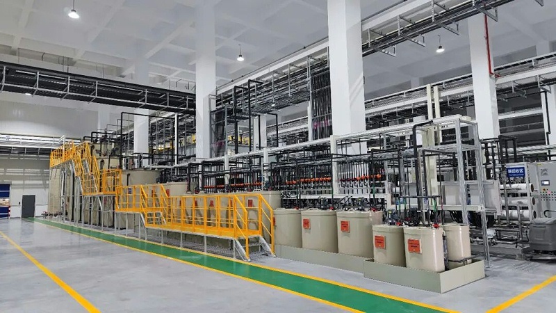 依斯倍受邀出席蘇州市新型工業(yè)化推進會暨“AI+制造”創(chuàng)新發(fā)展大會 (6)